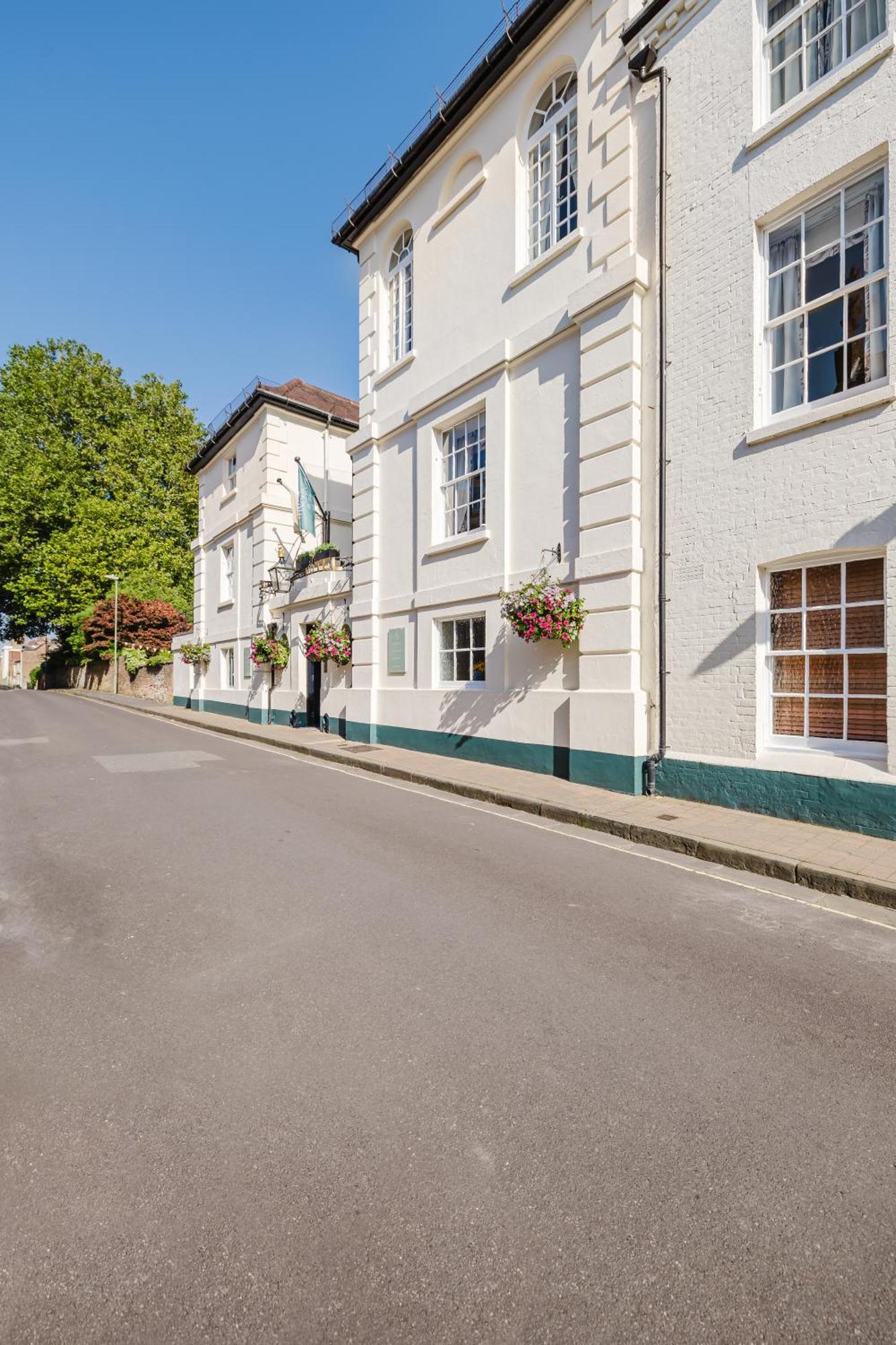 Winchester Royal Hotel Luaran gambar