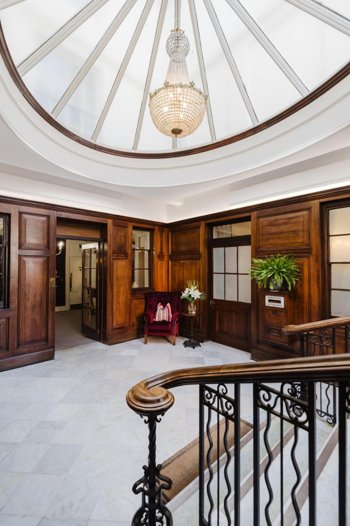 Winchester Royal Hotel Luaran gambar
